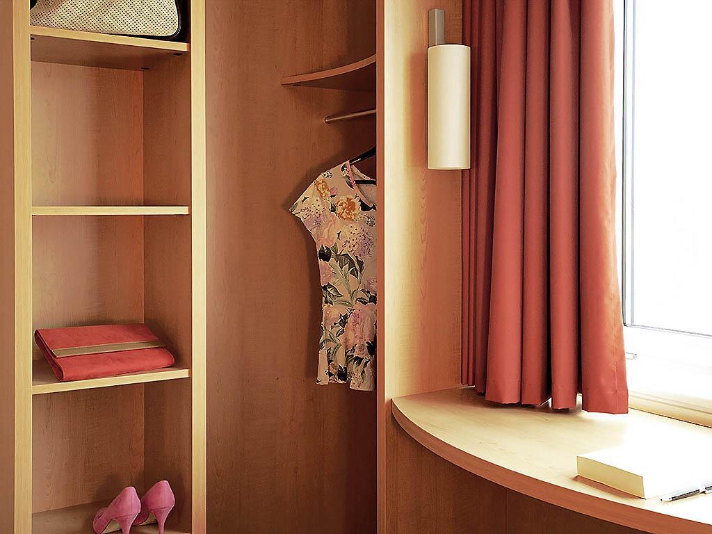 Ibis Paris Evry