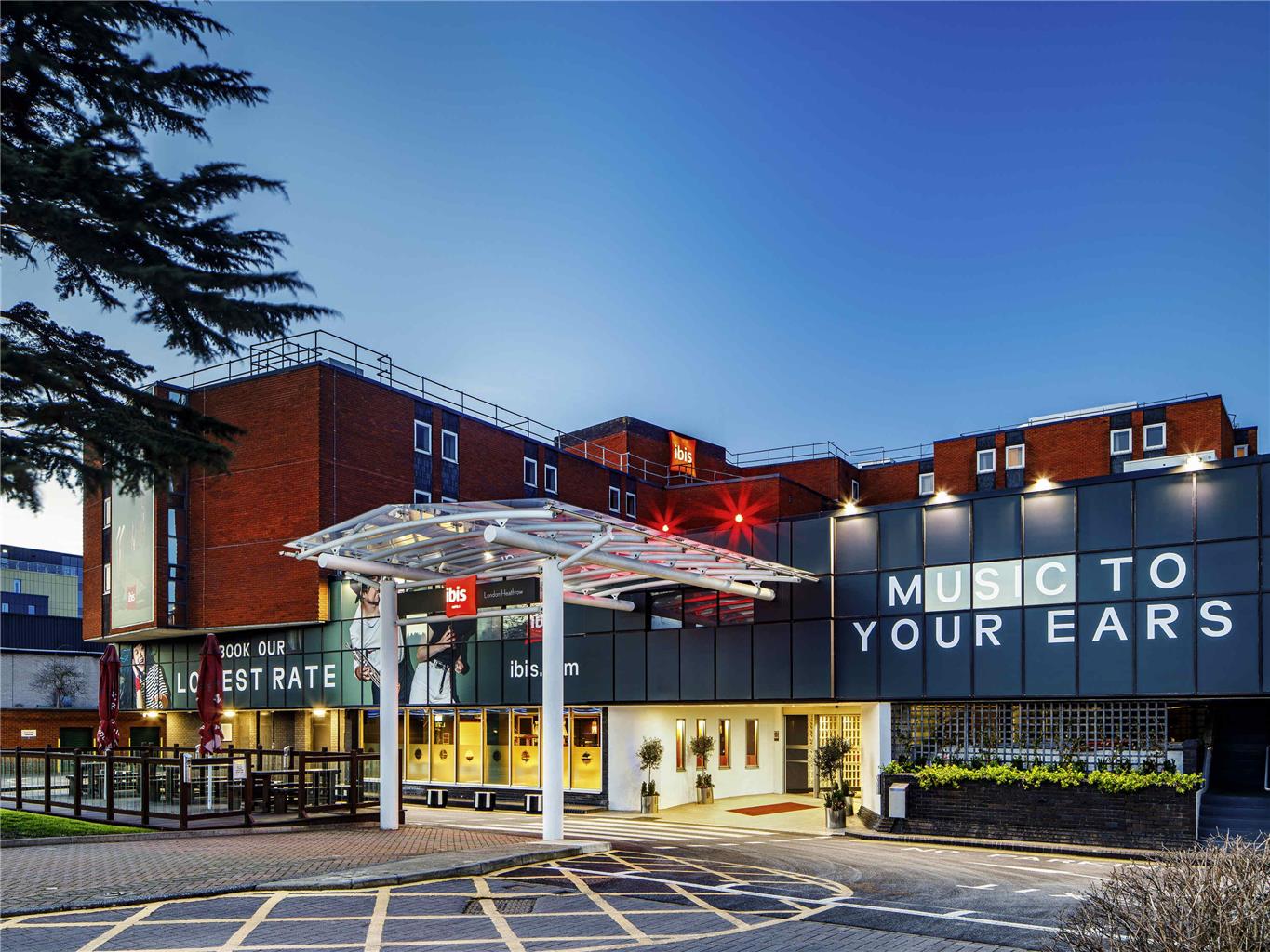 Ibis Hotel Heathrow Airport