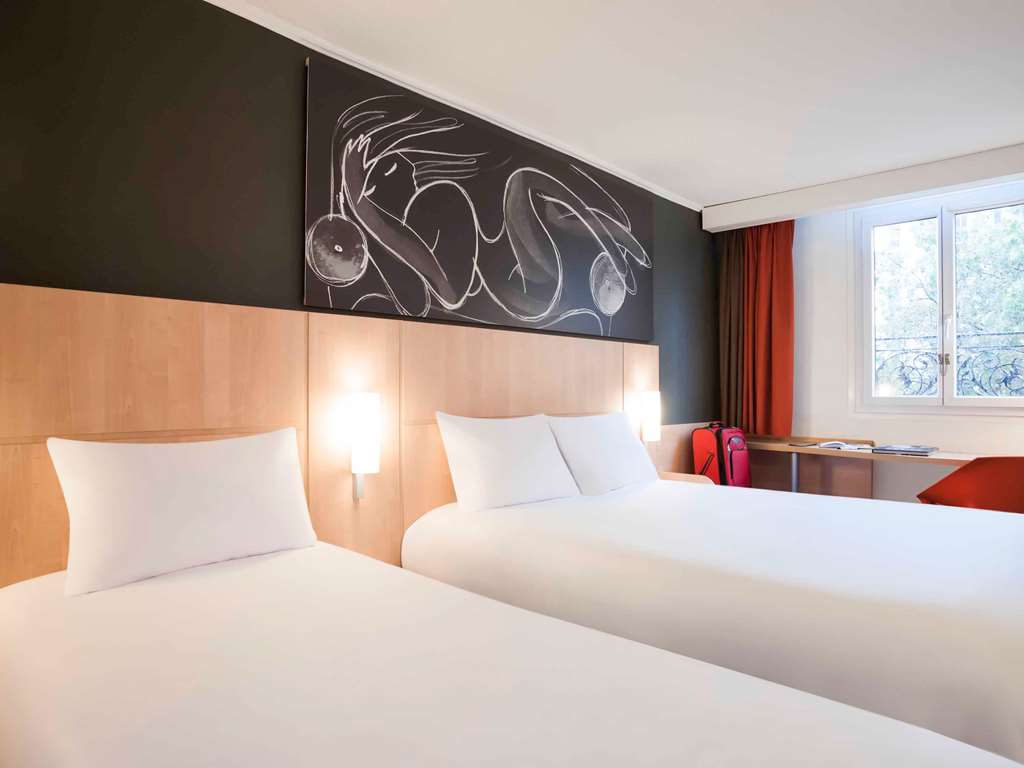 IBIS PARIS MAINE MONTPARNASSE - Tap to explore photos