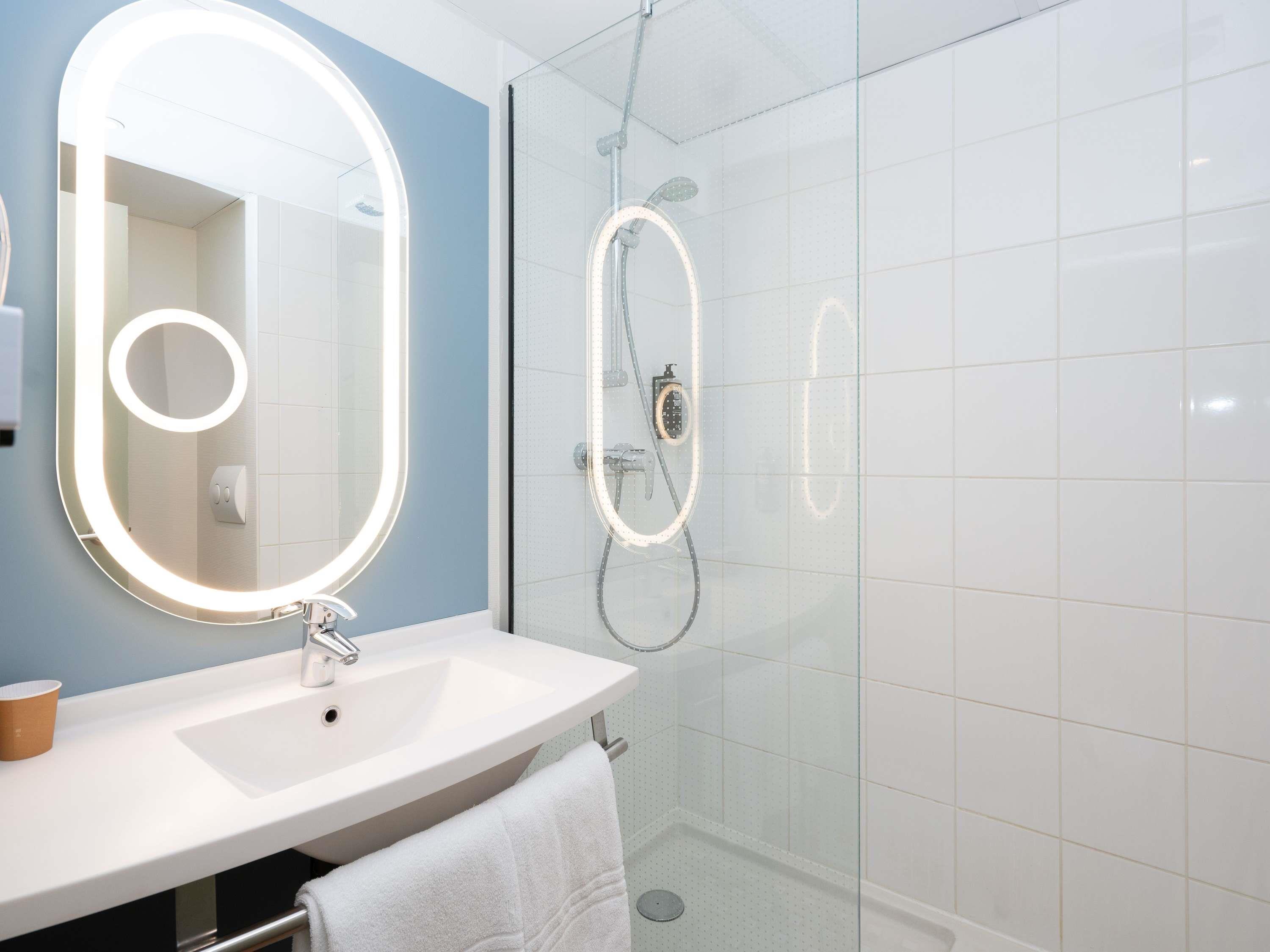 ibis Reims Tinqueux Room Type - Standard Room with two single beds