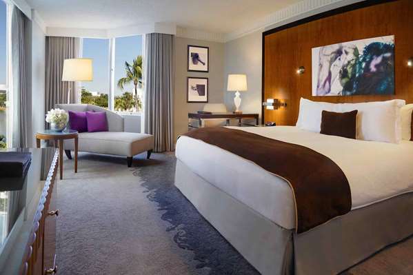 Suite - Hotel Pullman Airport Miami