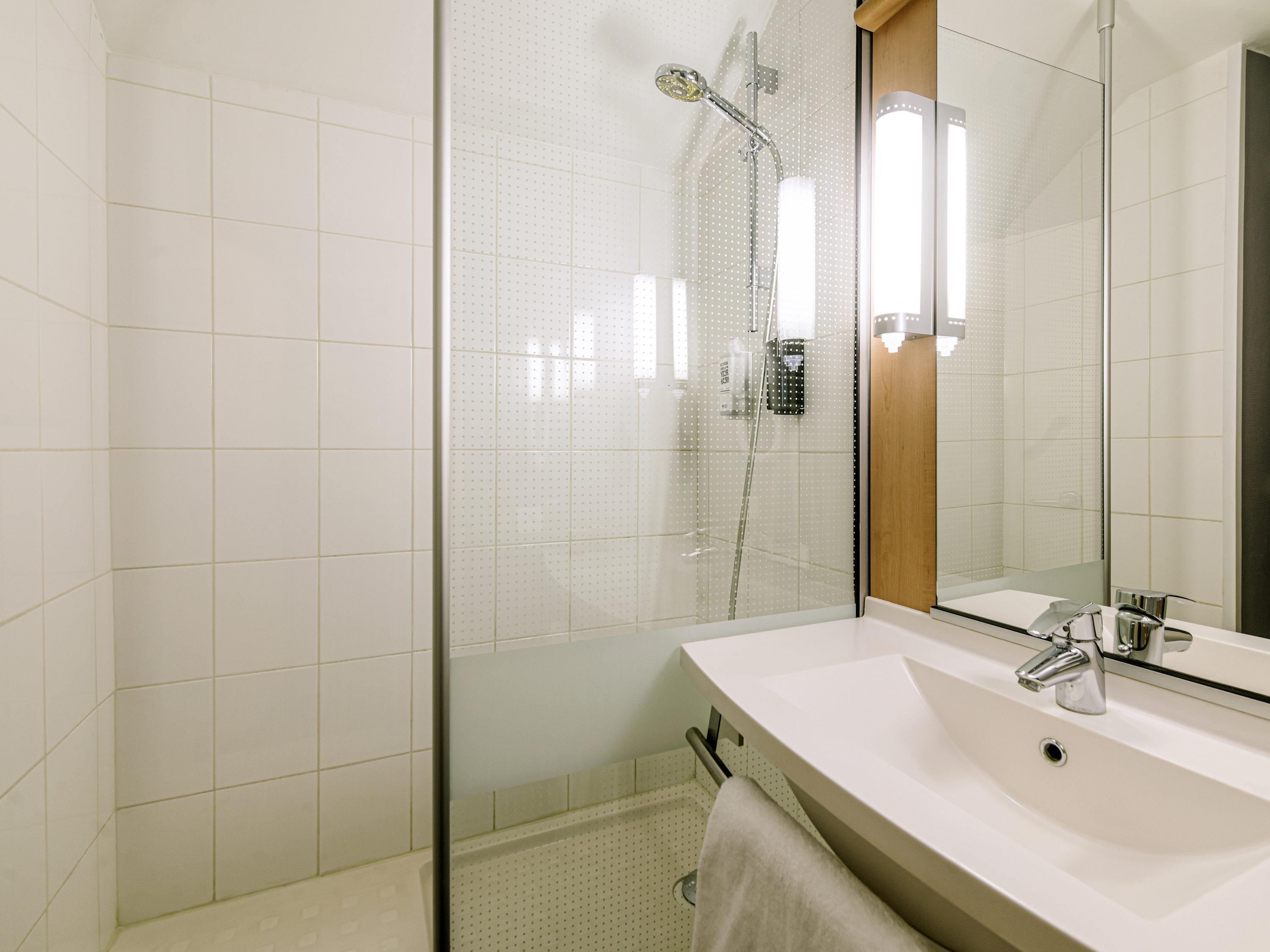 Hotel Ibis Avignon Centre Gare Room Type - Triple room