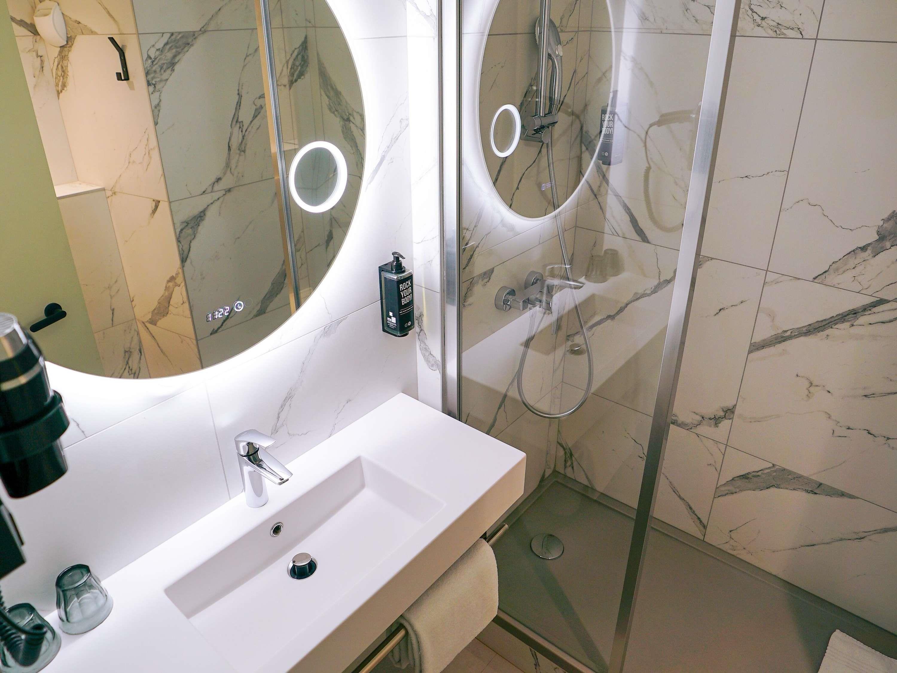ibis Bordeaux Centre Meriadeck Room Type - Superior double room