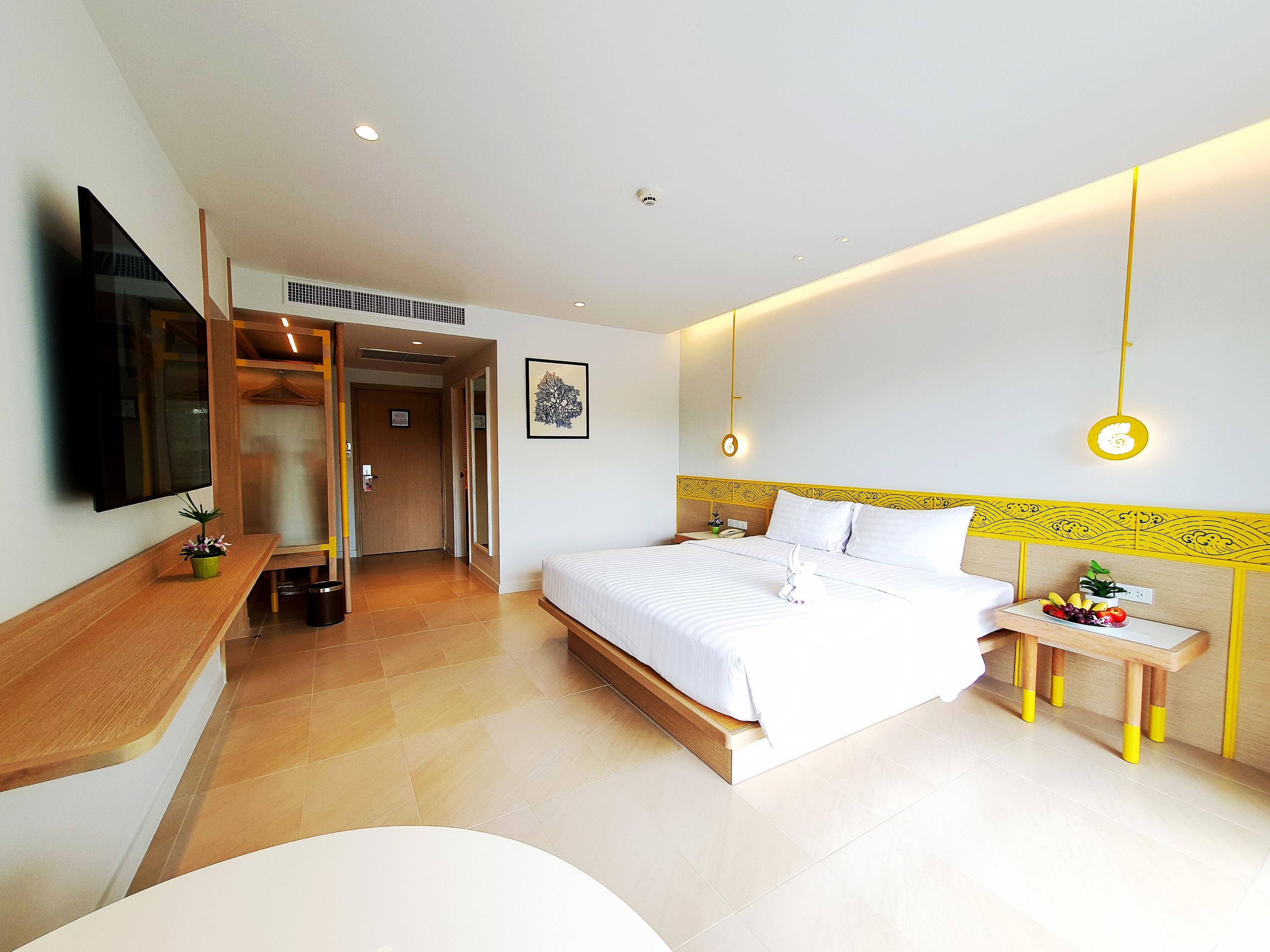 Novotel Rayong Rim Pae Resort Room Type - Superior Room 1 King Size Bed, Garden View