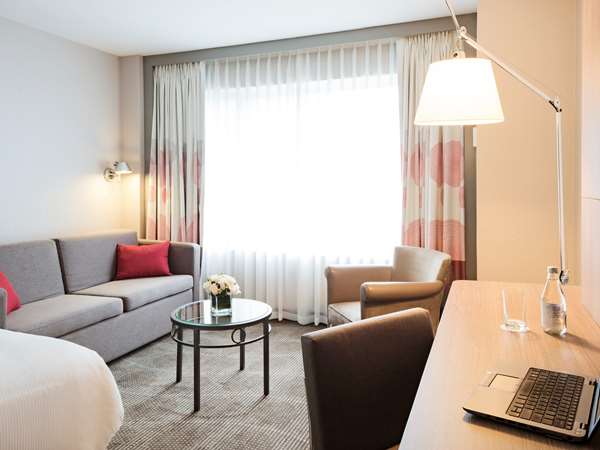  - Novotel Montreal Centre Hotel