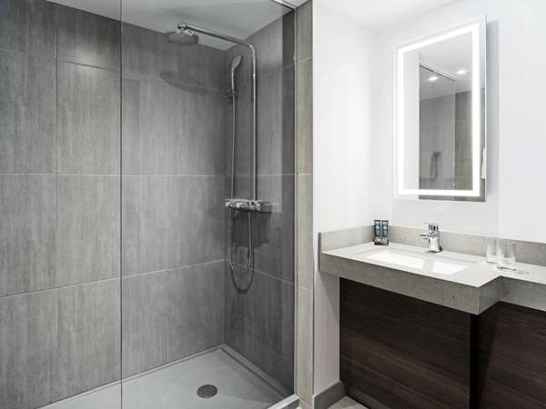  - Novotel Montreal Centre Hotel