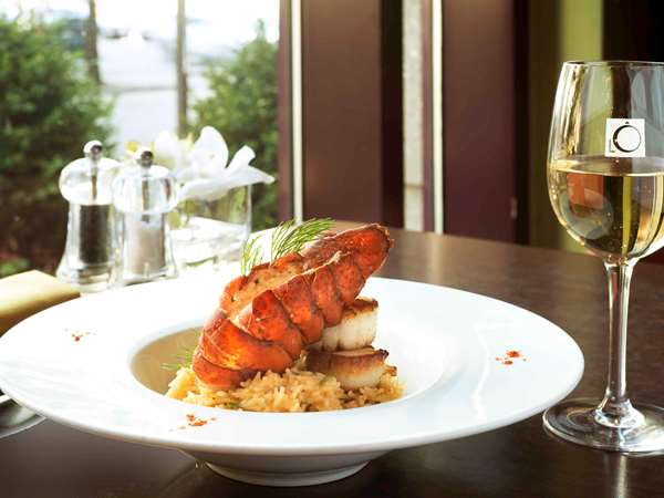 Restaurant - Novotel Montreal Centre Hotel