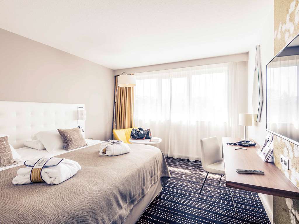 Mercure Bourg En Bresse - Tap to explore photos