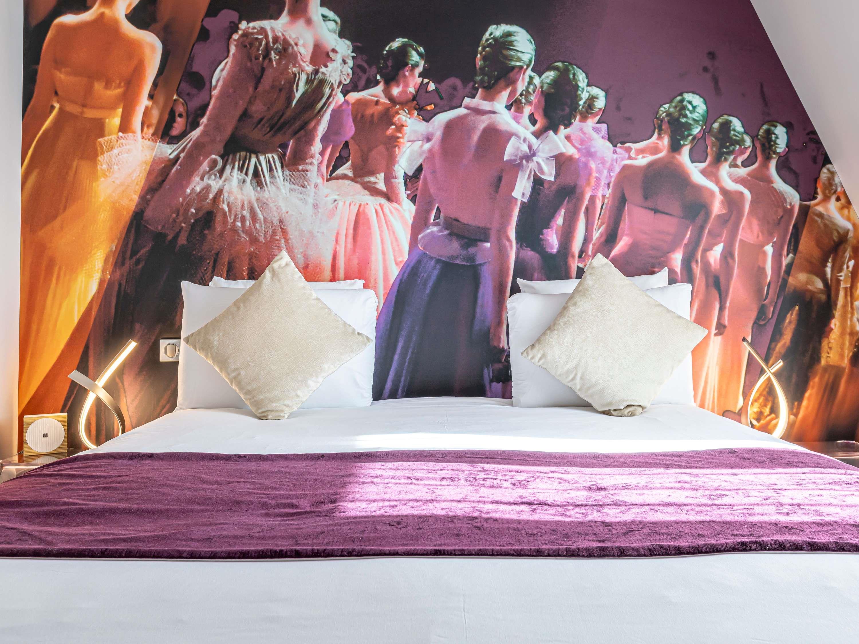 Mercure Paris Place d'Italie Room Type - Privilege Room with One Double Bed and View Mercure Paris Place d'Italie Room Type - Privilege Room with One Double Bed and View