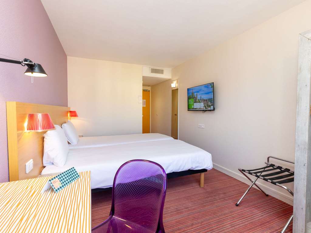 ibis Styles Le Puy-en-Velay Room Type - Standard Two Single Bed