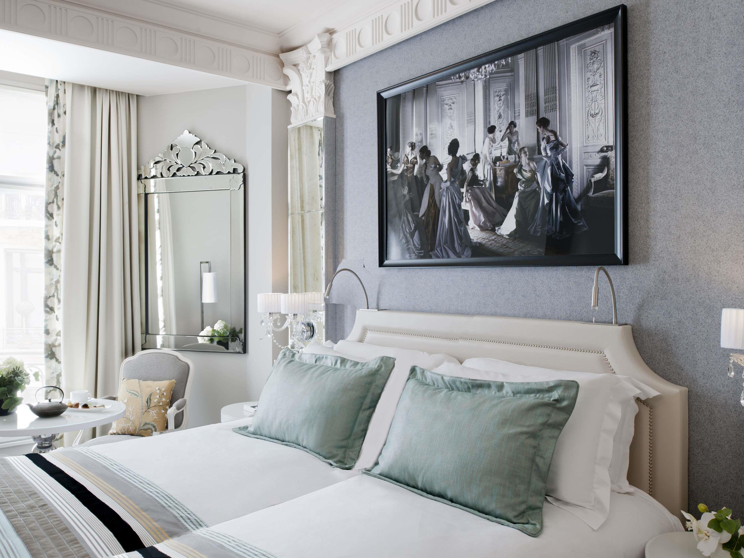 Sofitel Paris Le Faubourg Room Type - LUXURY TWIN ROOM - Elegance and style - 2 single beds - Didier Gomez design Sofitel Paris Le Faubourg Room Type - LUXURY TWIN ROOM - Elegance and style - 2 single beds - Didier Gomez design