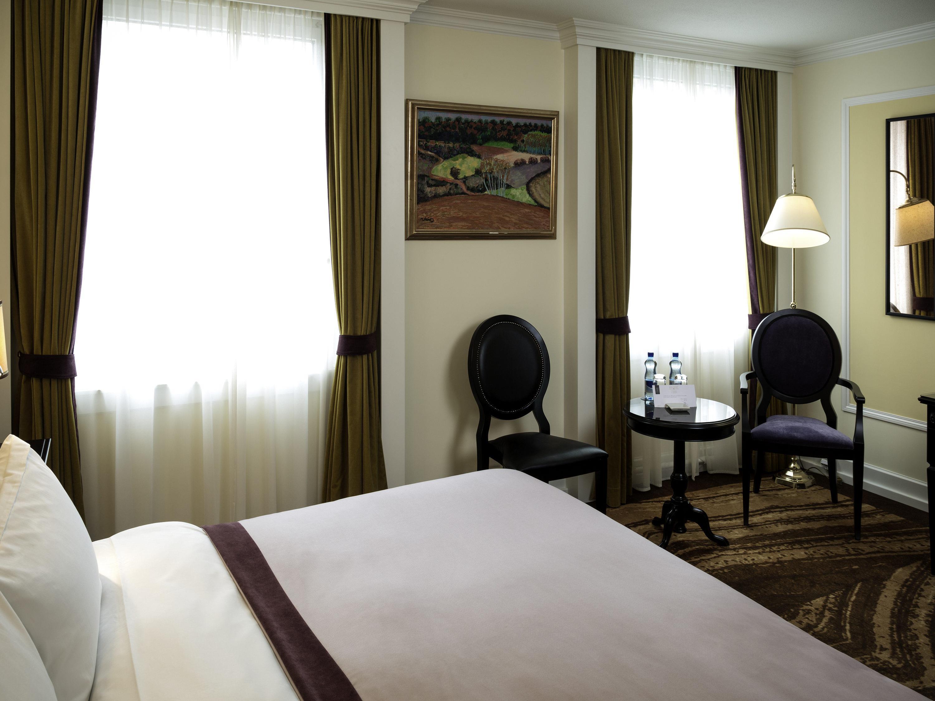 HOTEL ROTARY GENEVA MGALLERY Room Type - Signature Room
