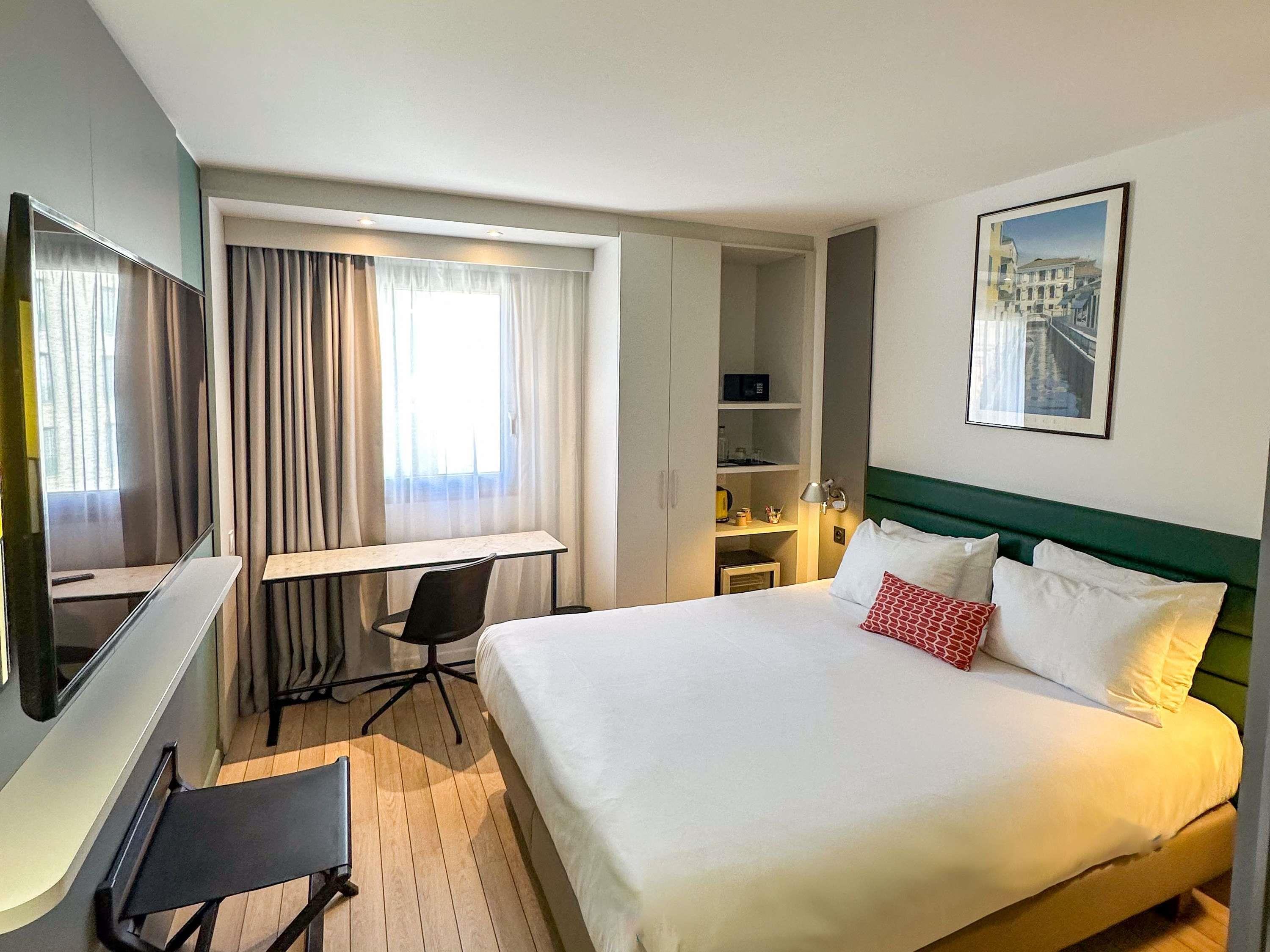 Mercure Ajaccio Hotel Room Type - Classic Room - 1 double bed