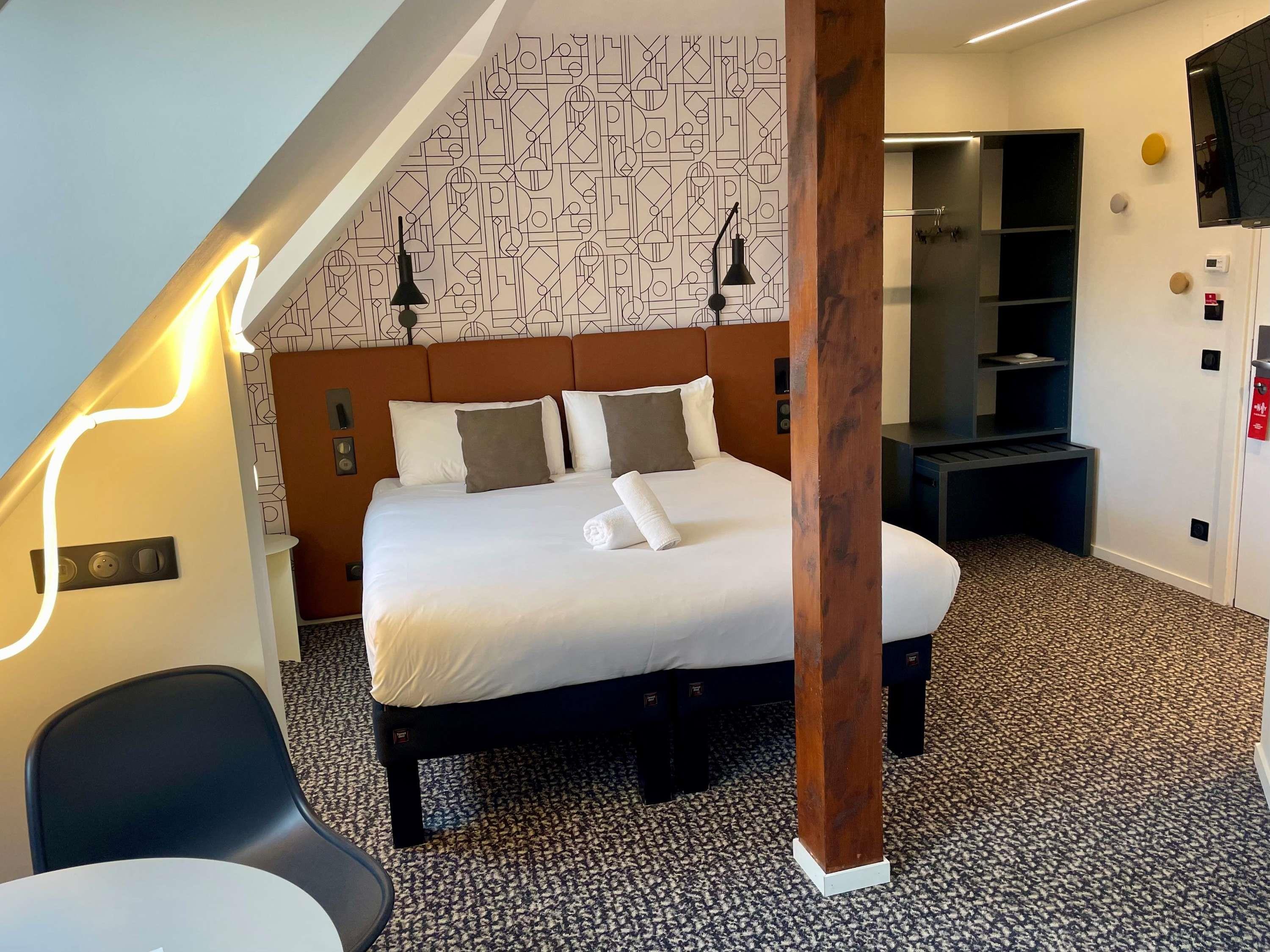 ibis Colmar Centre Room Type - Superior Room, 1 Double Bed