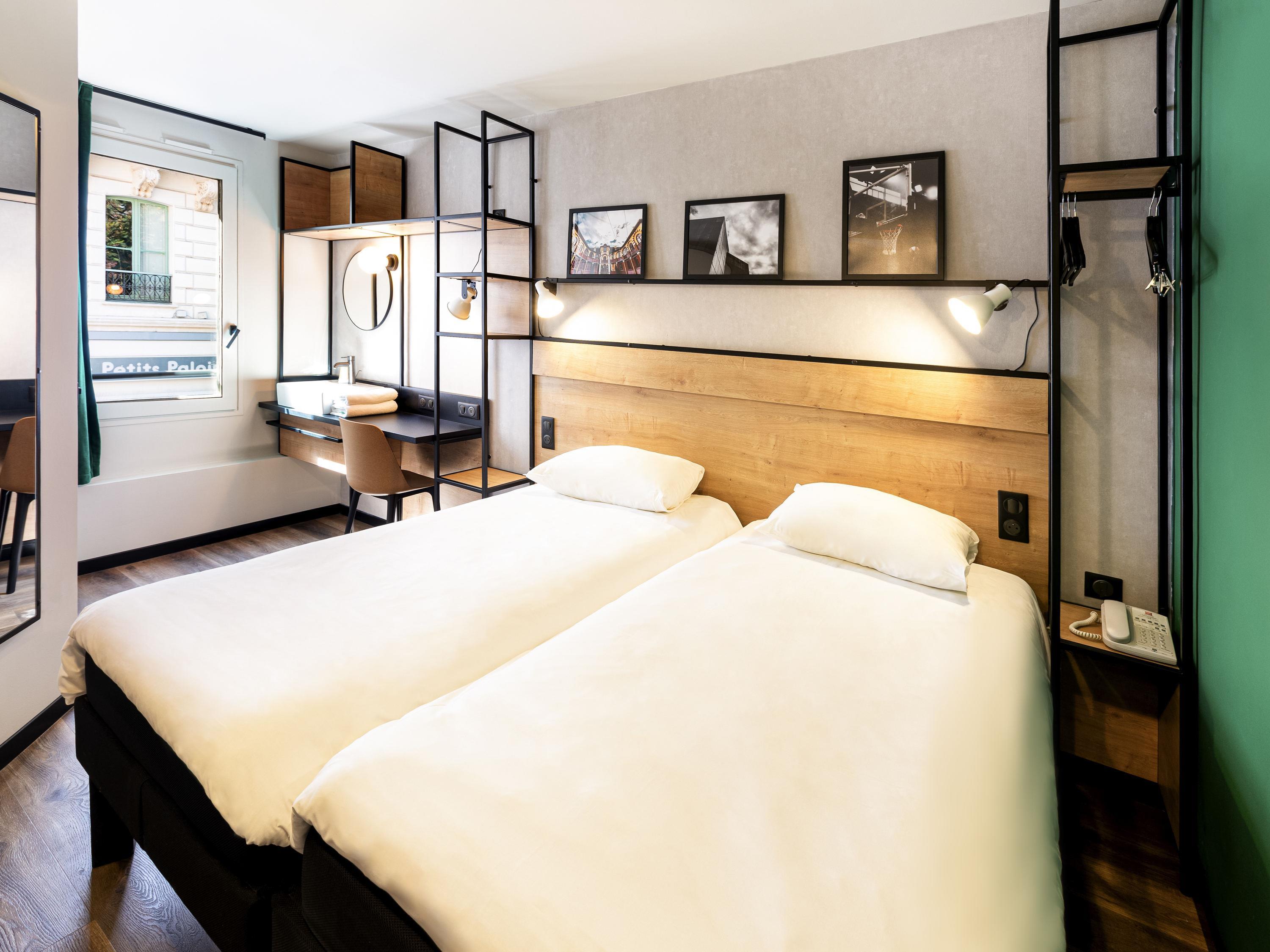 ibis Pau Centre Room Type - Standard Room with two single beds