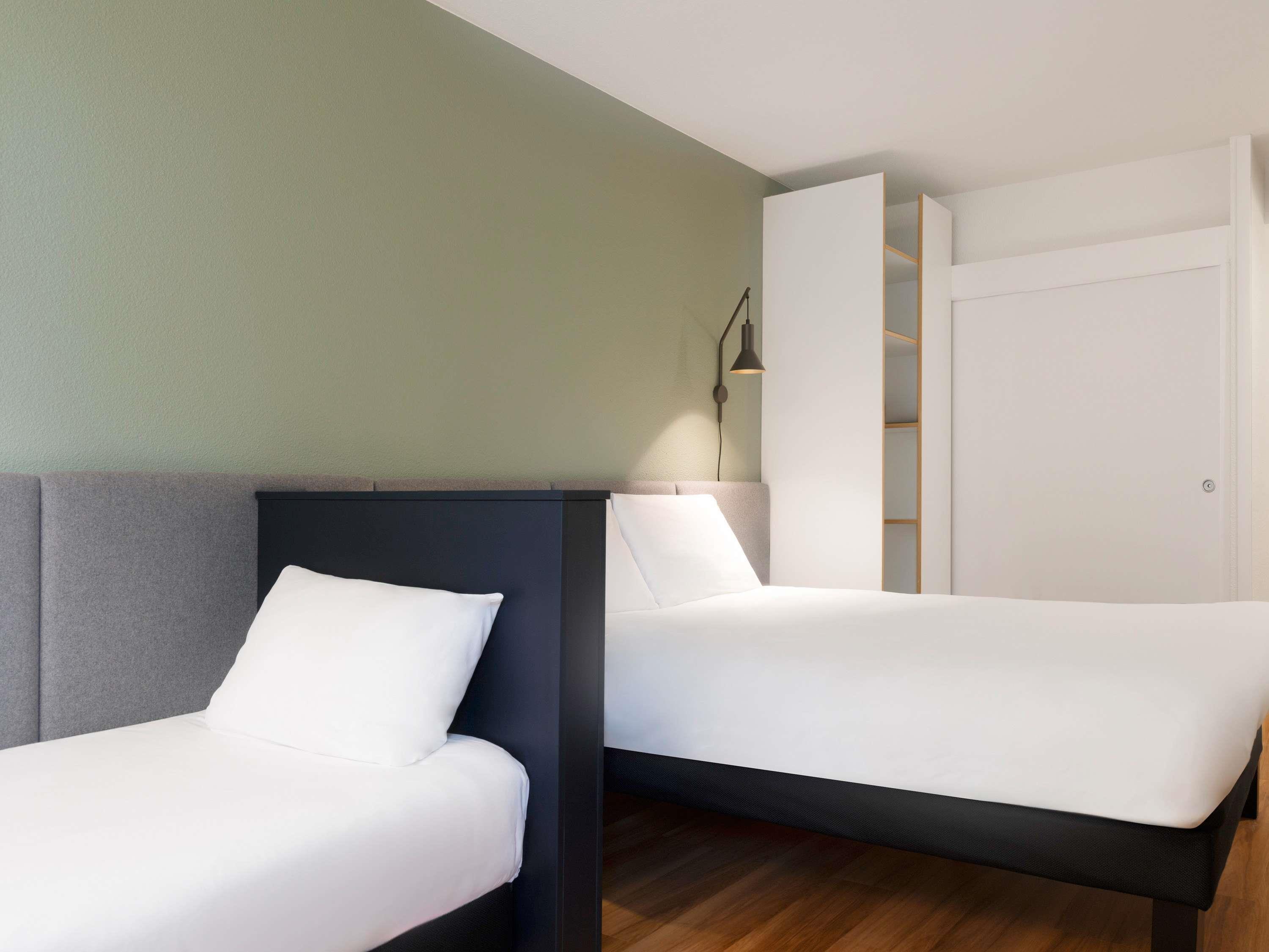 ibis Nancy Brabois Room Type - Room with 1 double bed and 1 single bed