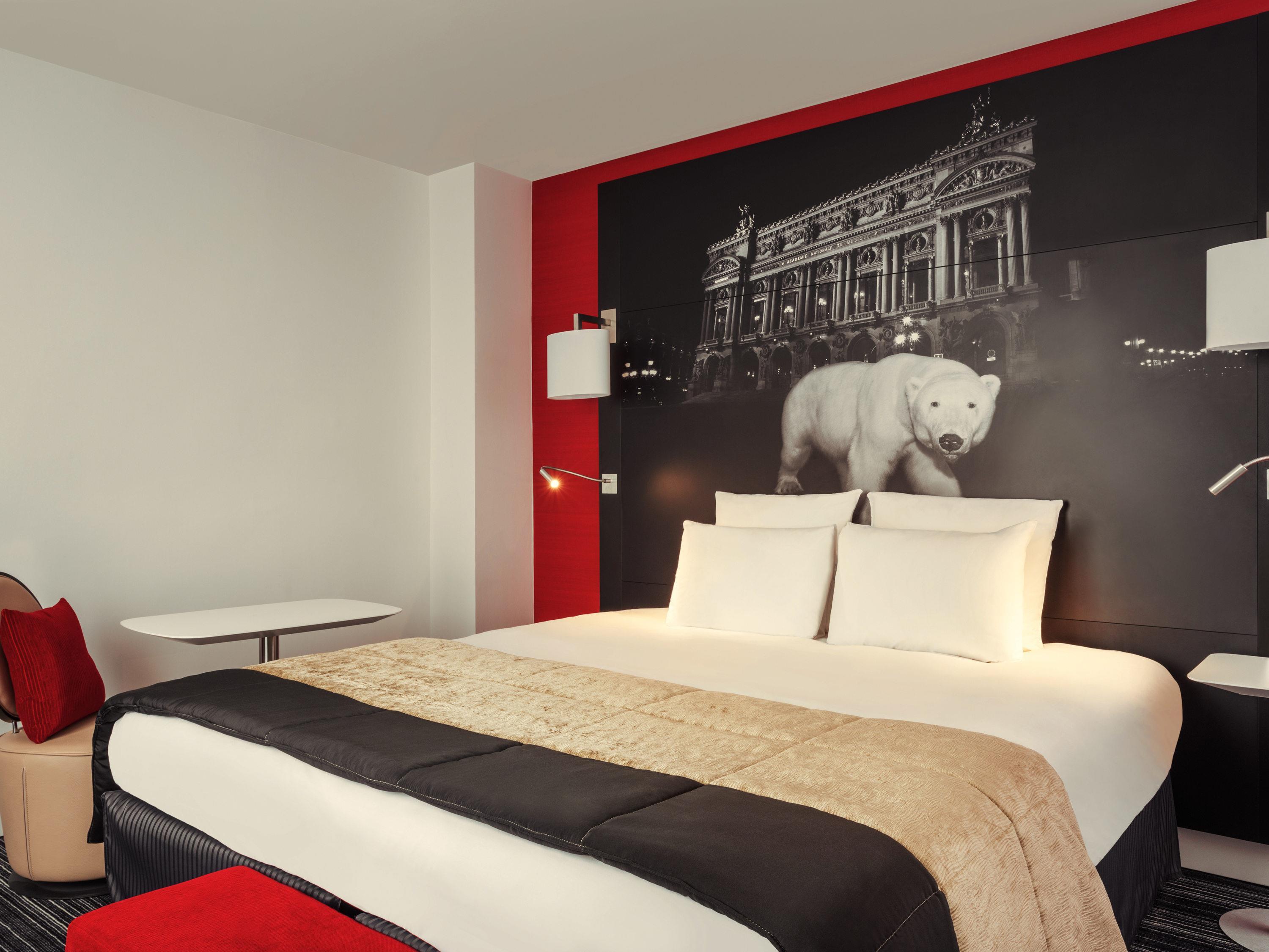 Mercure Paris Opera Louvre Room Type - Superior Room with twin beds and 1 single sofa bed Mercure Paris Opera Louvre Room Type - Superior Room with twin beds and 1 single sofa bed