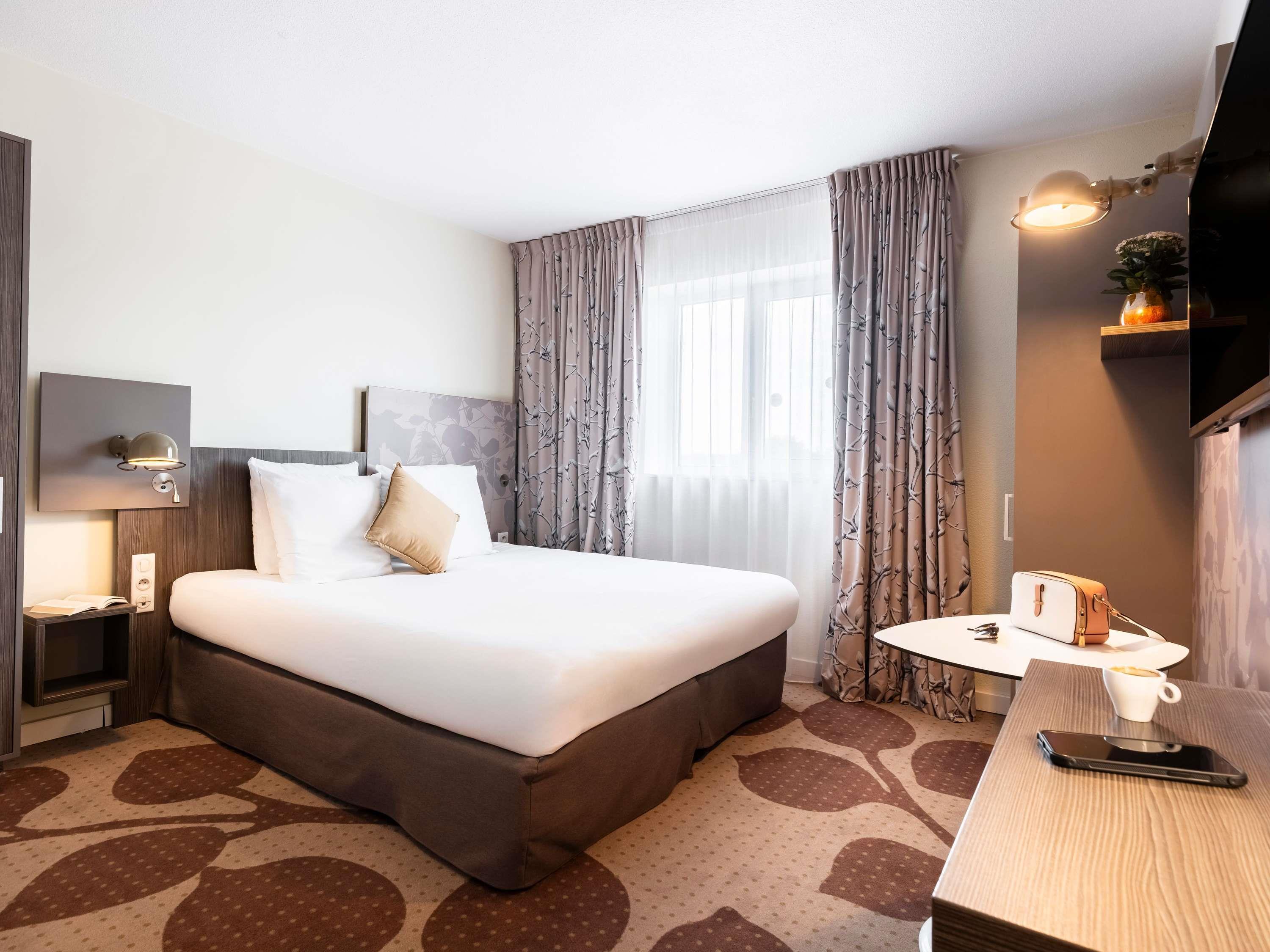 Mercure Compiegne Sud Room Type - Accessible Standard Room with 1 double bed