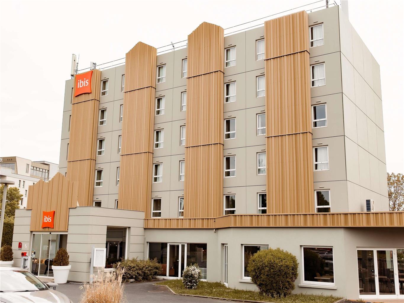 Ibis Clermont Ferrand A71 A75