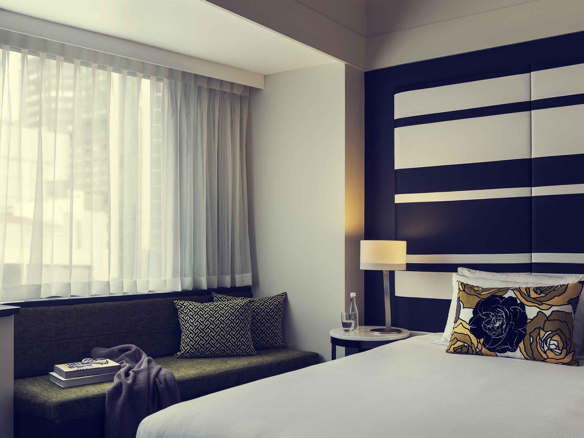 Mvenpick Hotel Auckland Room Type - Superior Room with Two Single Beds - City Side Mvenpick Hotel Auckland Room Type - Superior Room with Two Single Beds - City Side