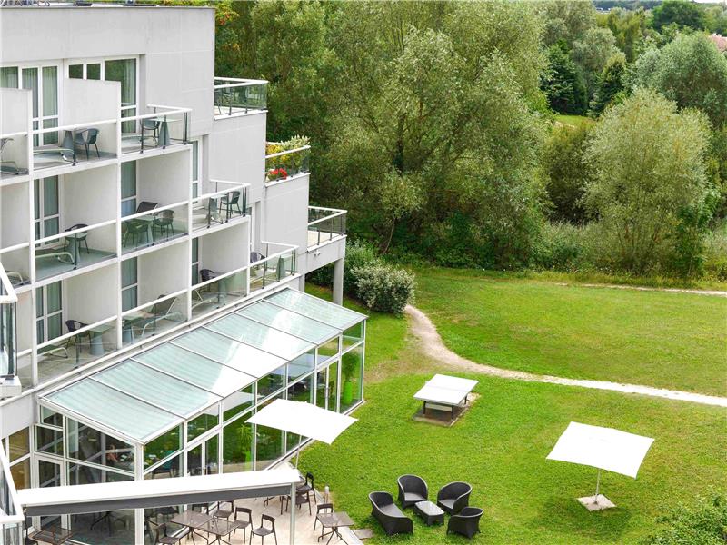 On-Site,Outdoor/Exterior,Exterior View of Building