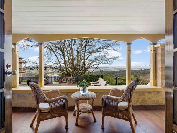 MOUNT LOFTY HOUSE - Photo 20