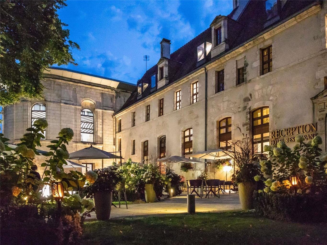 Hotel de Bourbon Mercure Bourgas