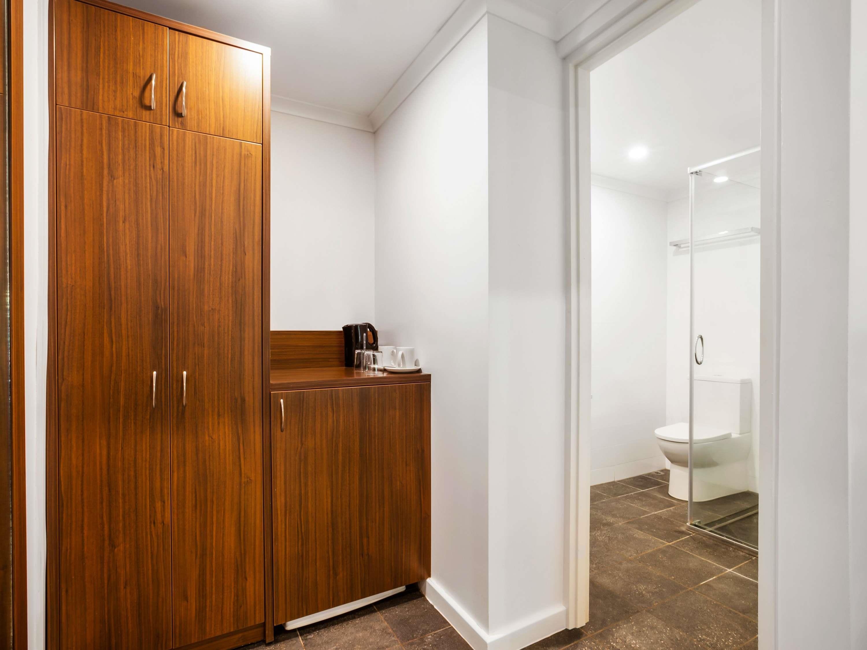 ibis Styles Karratha - Tap to explore photos