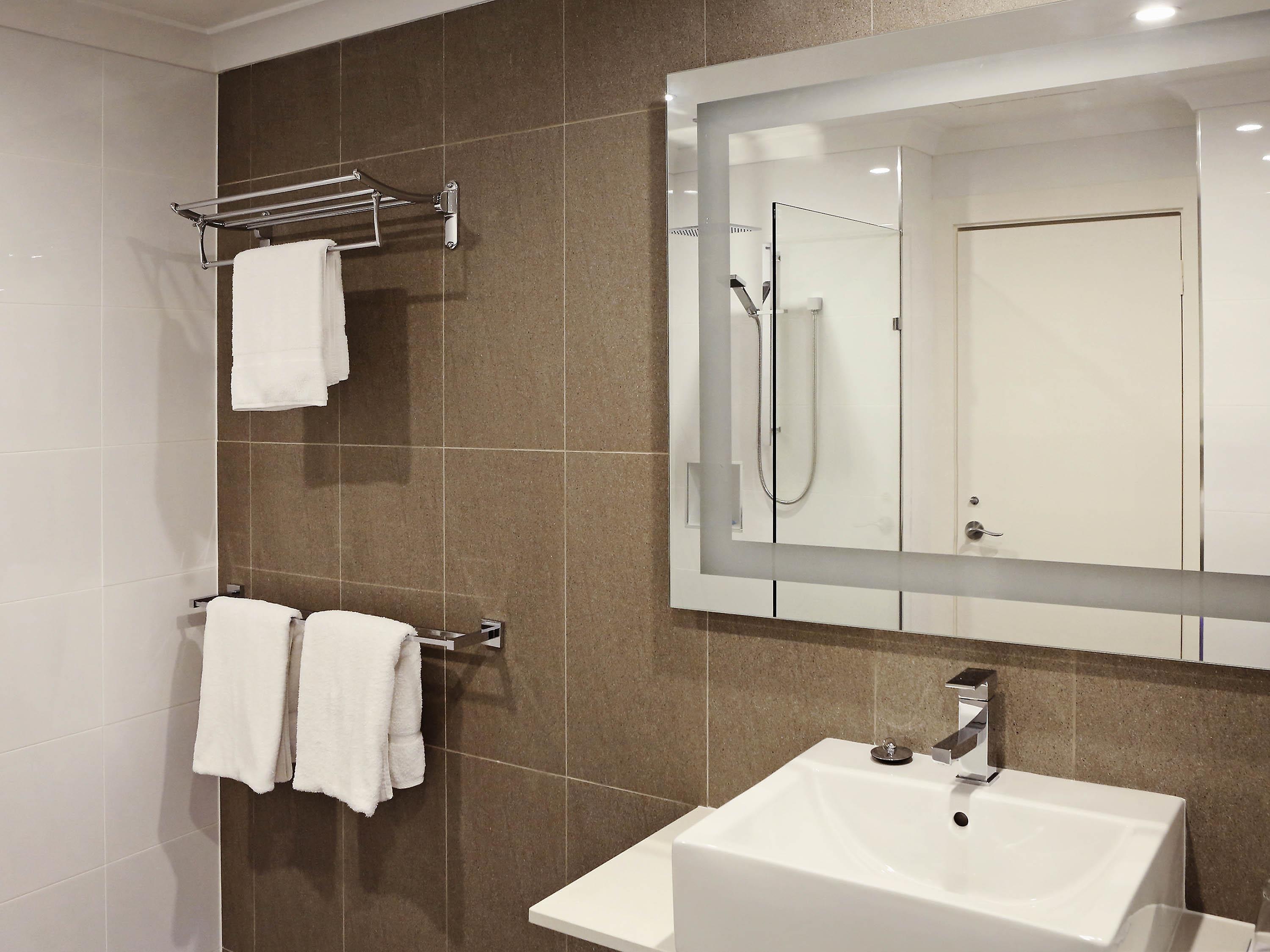 Novotel Swan Valley Vines Resort Room Type - Resort Room 1 King Bed