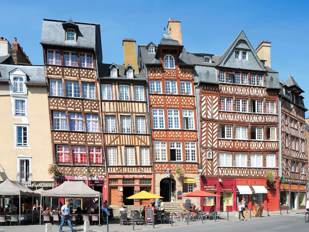 Mercure Rennes Place Bretagne - Tap to explore photos