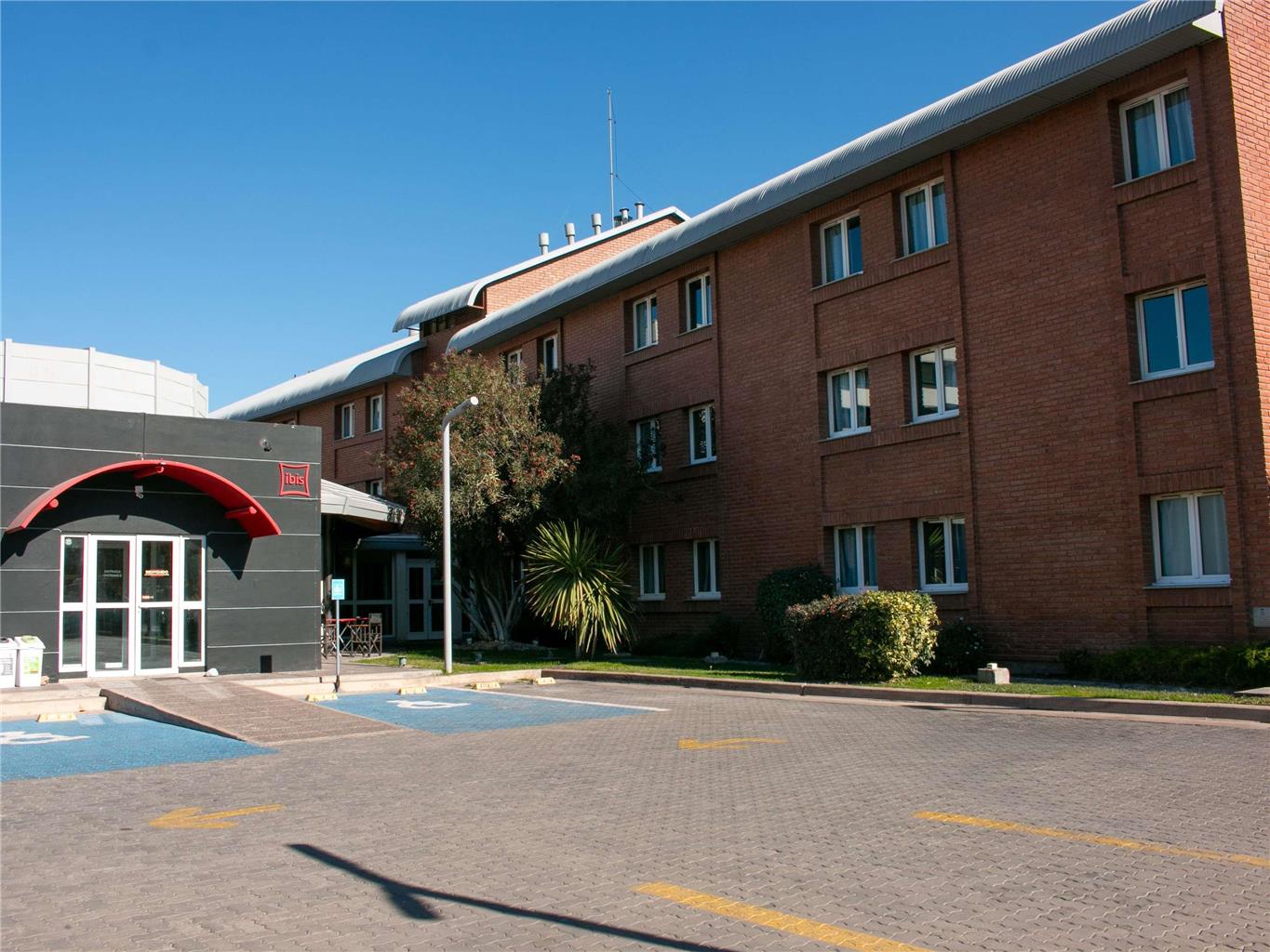 Ibis Hotel Mendoza
