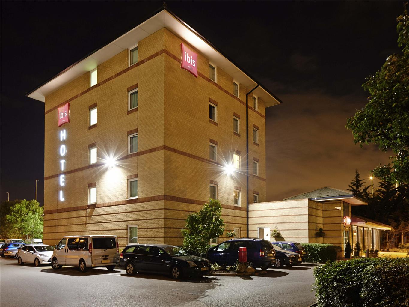 Hotel ibis London Thurrock M25