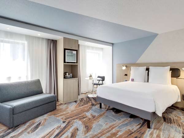 Guest Room,On-Site