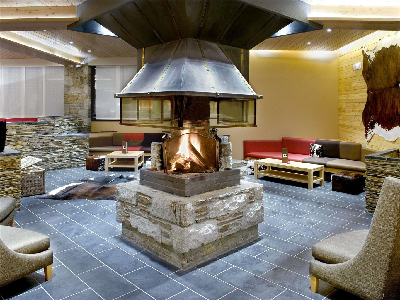 Mercure Saint Lary 3M