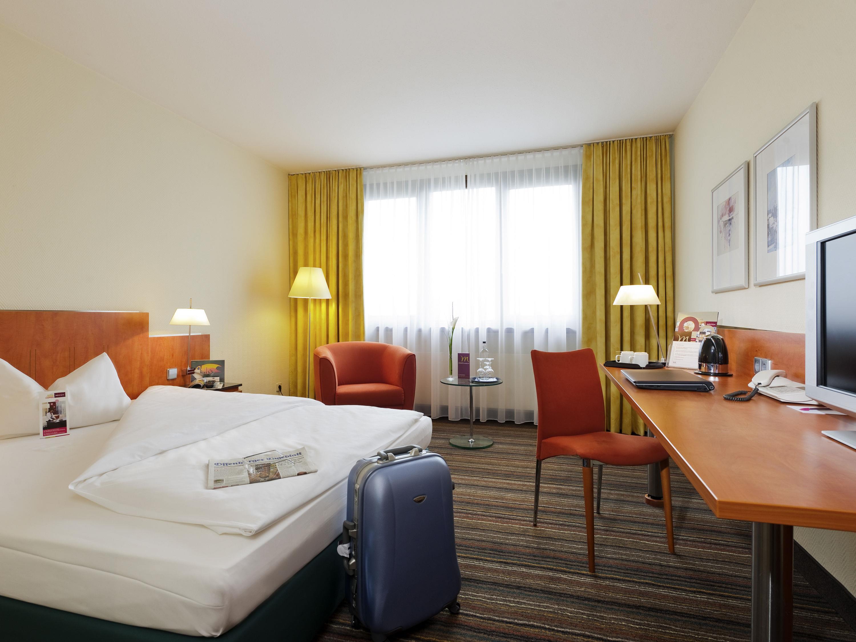 Mercure Hotel am Messeplatz Offenburg Room Type - Comfort Room with a double bed