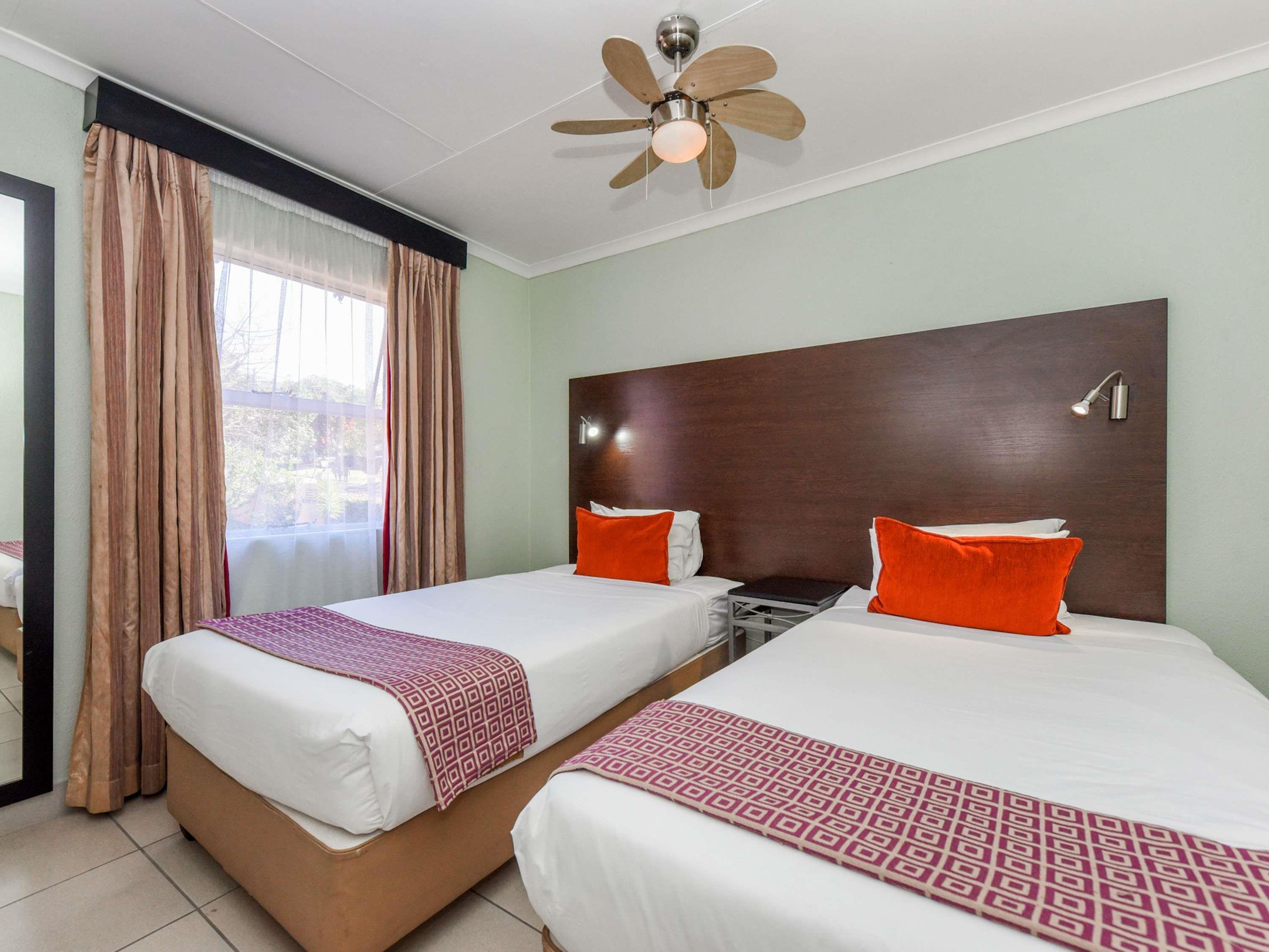 Mercure Nelspruit Hotel Room Type - Standard Room Non Smoking Room with 2 single beds, closer to swimming pool Mercure Nelspruit Hotel Room Type - Standard Room Non Smoking Room with 2 single beds, closer to swimming pool