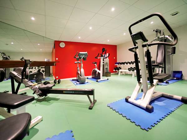 On-Site,Property Amenity,Recreation,Fitness Center