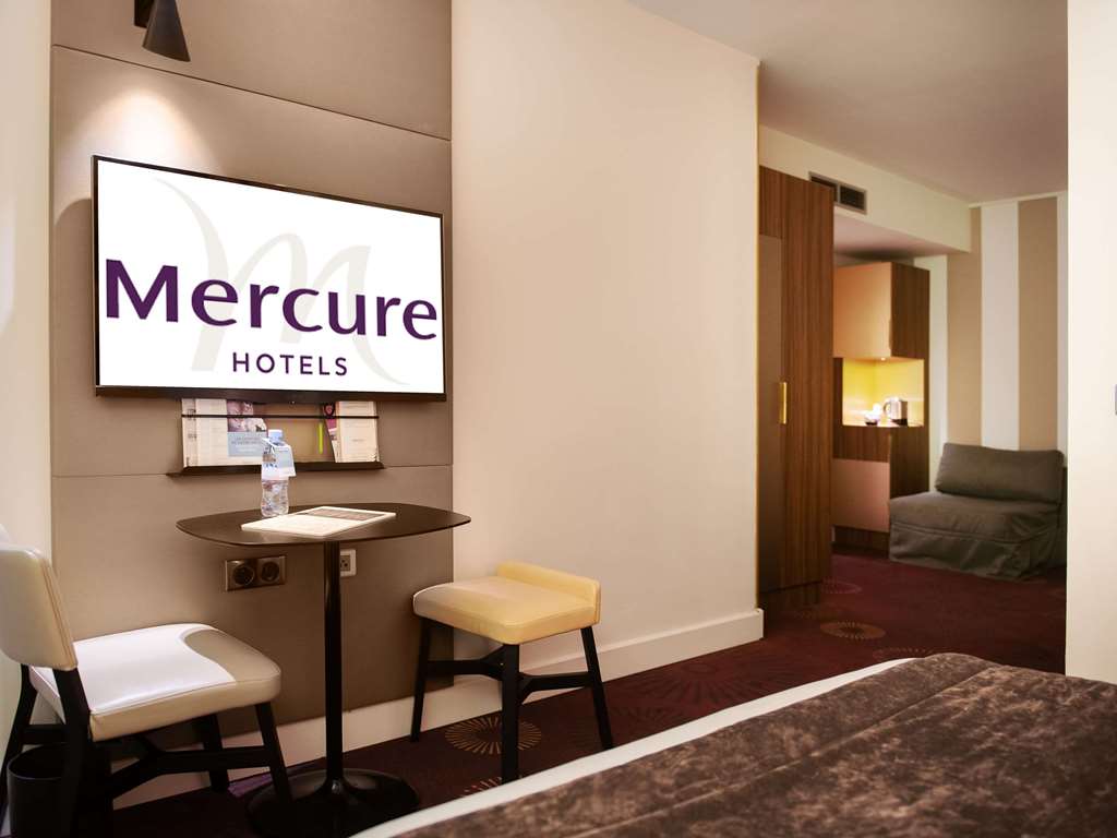 H Room Type - Classic Room - 1 double bed and 1 Meridienne 1 person