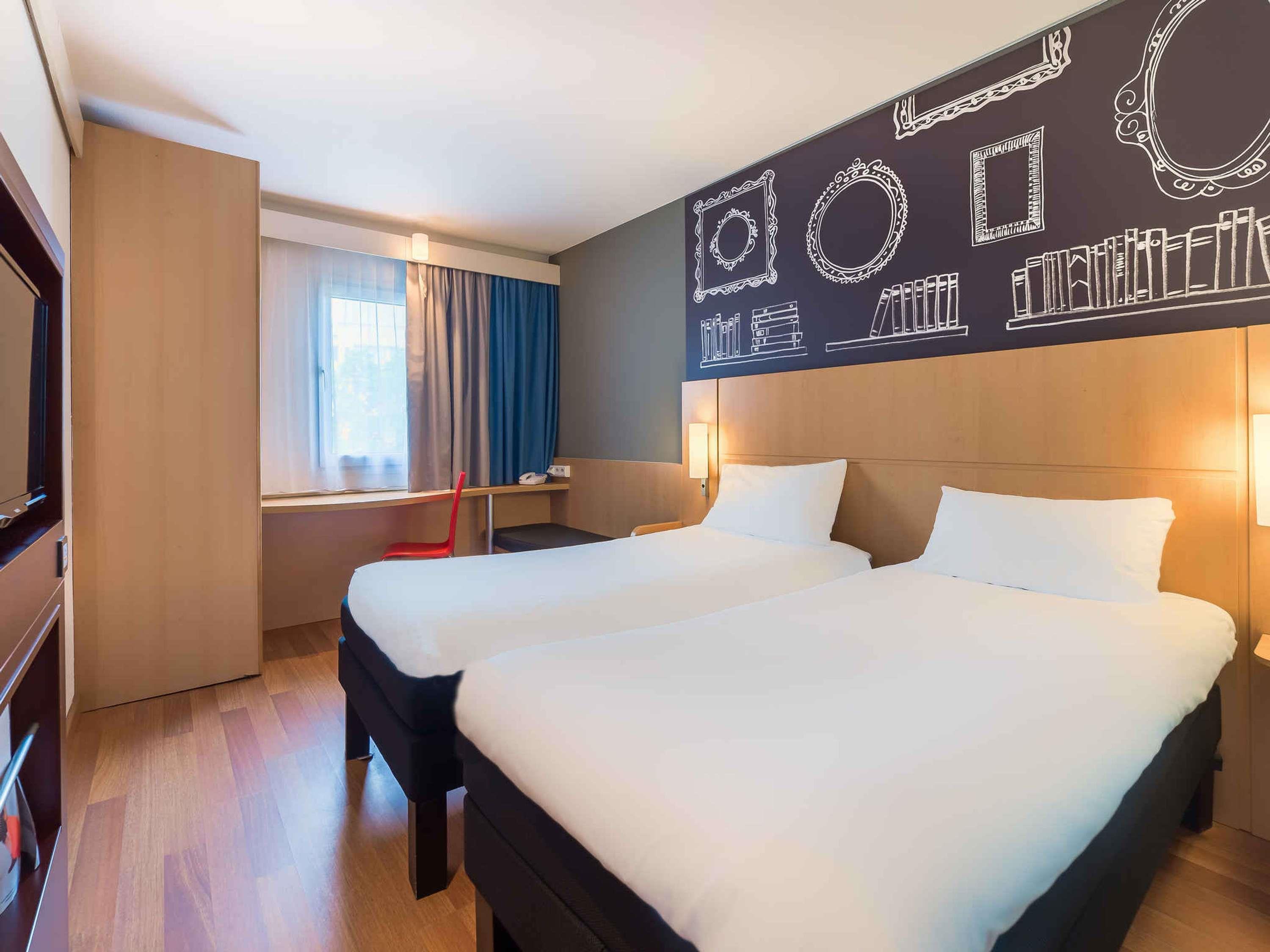 ibis Warszawa Ostrobramska Room Type - A twin room for 1 or 2 people