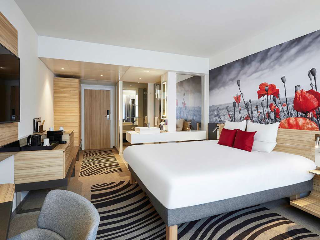 Novotel Ieper Centrum Flanders Fields - Tap to explore photos