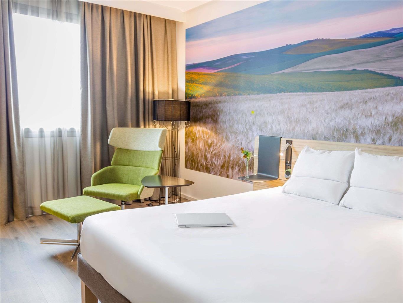Novotel Sevilla Marques Del Nervion