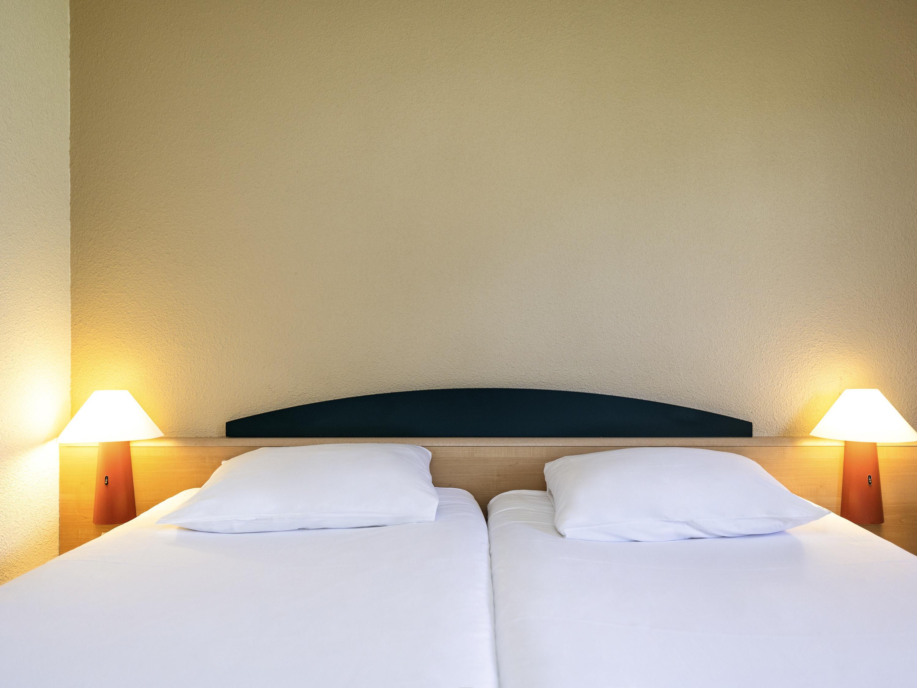 ibis Autun Room Type - Standard Room with twin beds