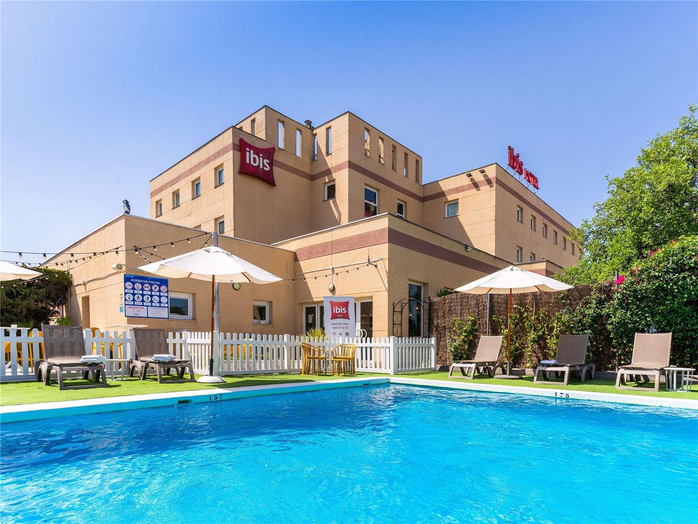 Ibis Jerez de La Frontera Hotel
