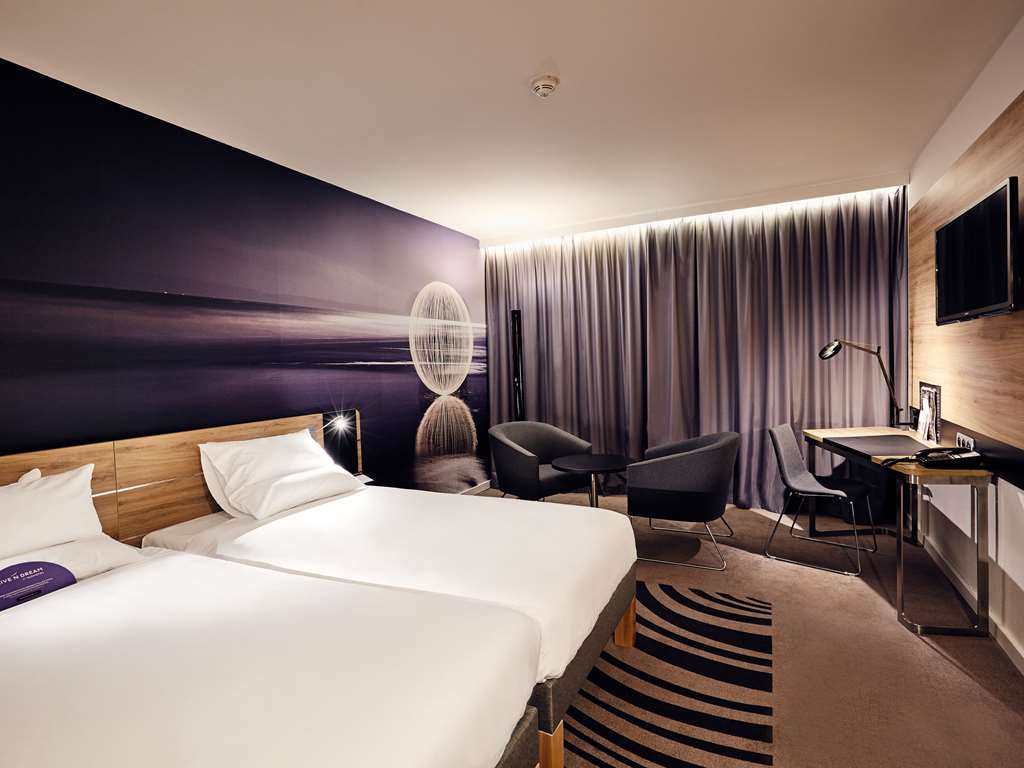 Novotel Krakow Centrum Room Type - Standard Queen Room with Two Queen Beds