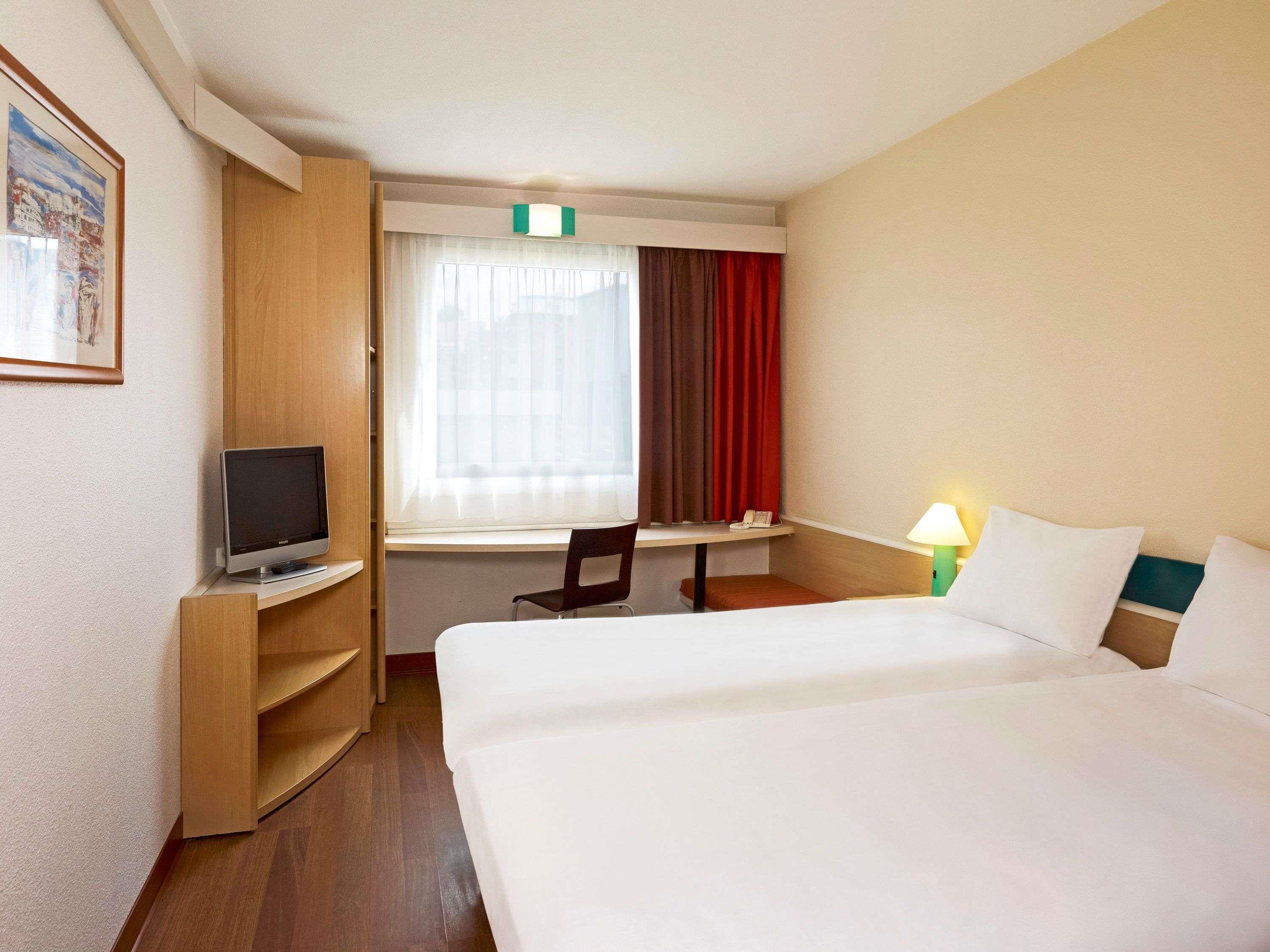 ibis Katowice Zabrze Room Type - A twin room for 1 or 2 people