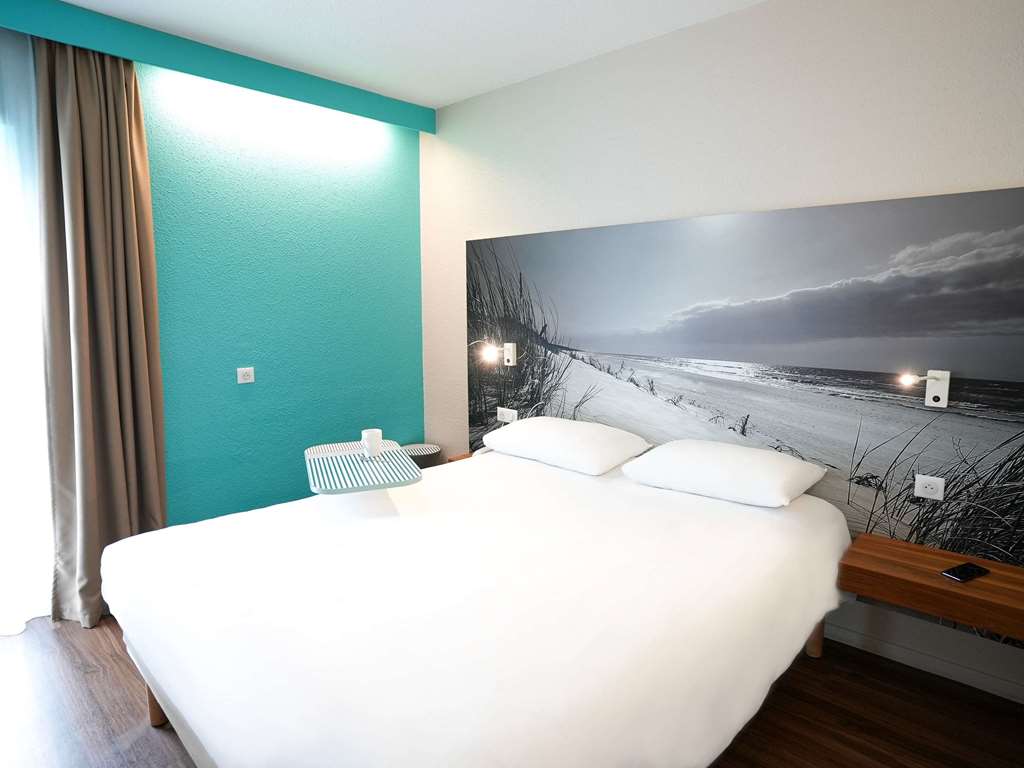 ibis Styles Quimper - Tap to explore photos