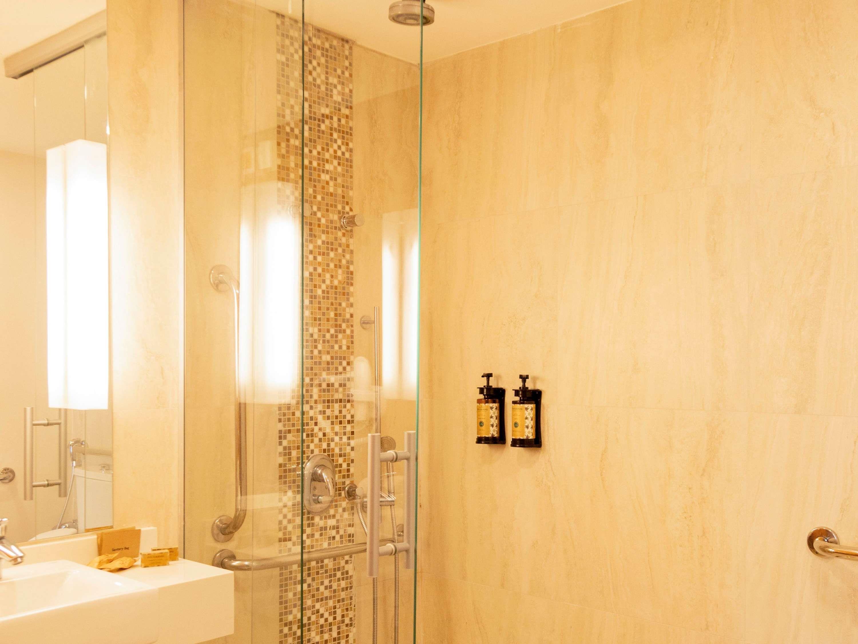Mercure Sao Paulo Jardins Room Type - Standard apartment for people with special needs with 1 double size bed