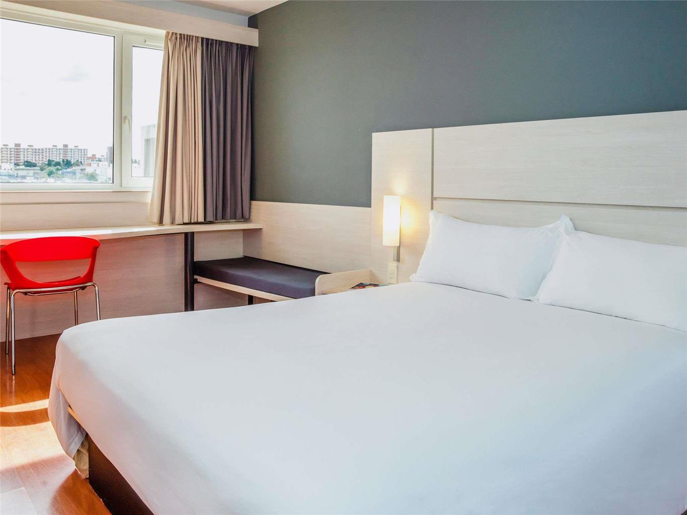 Ibis Montevideo