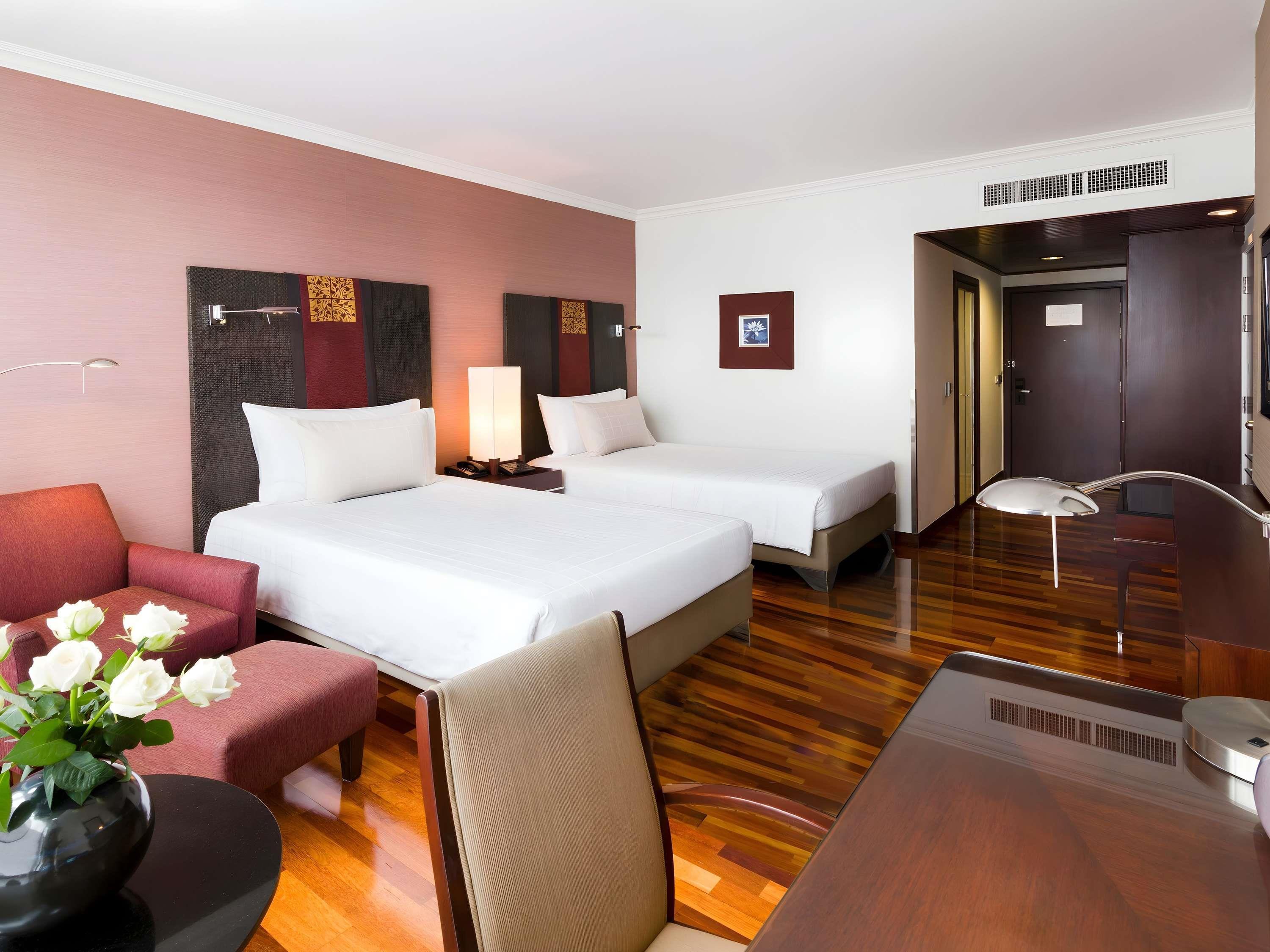 Pullman Bangkok Hotel G Room Type - Premium Deluxe Twin Bed Room