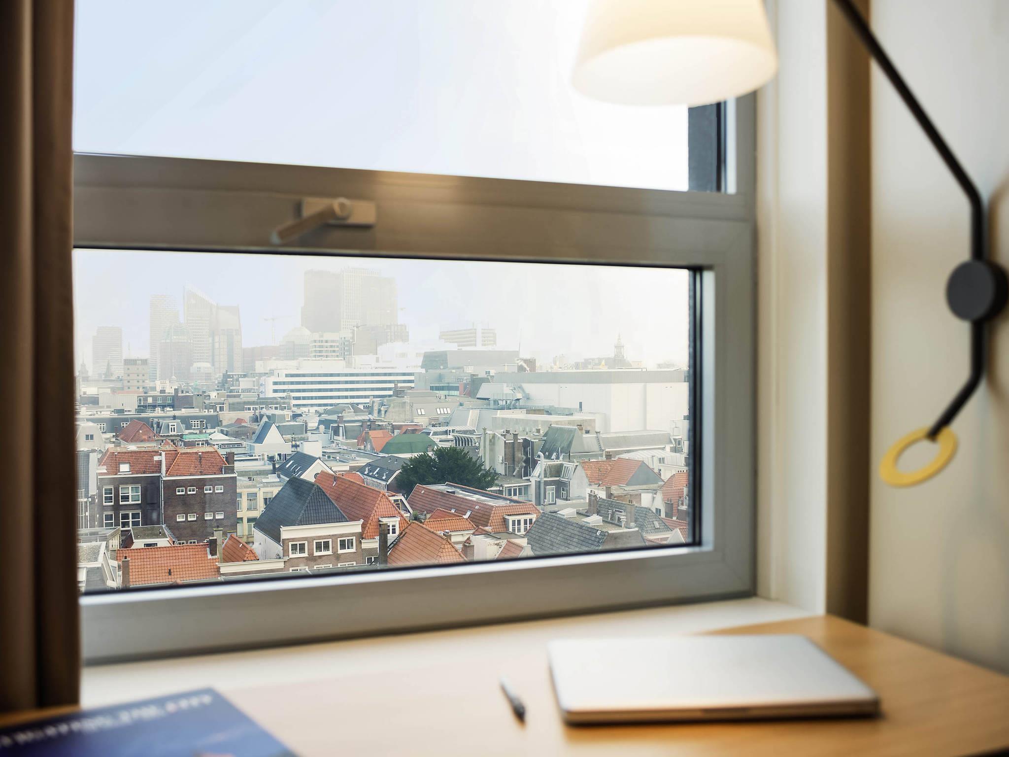 ibis Den Haag City Centre Room Type - Room for one or two people with our new ibis beds ibis Den Haag City Centre Room Type - Room for one or two people with our new ibis beds